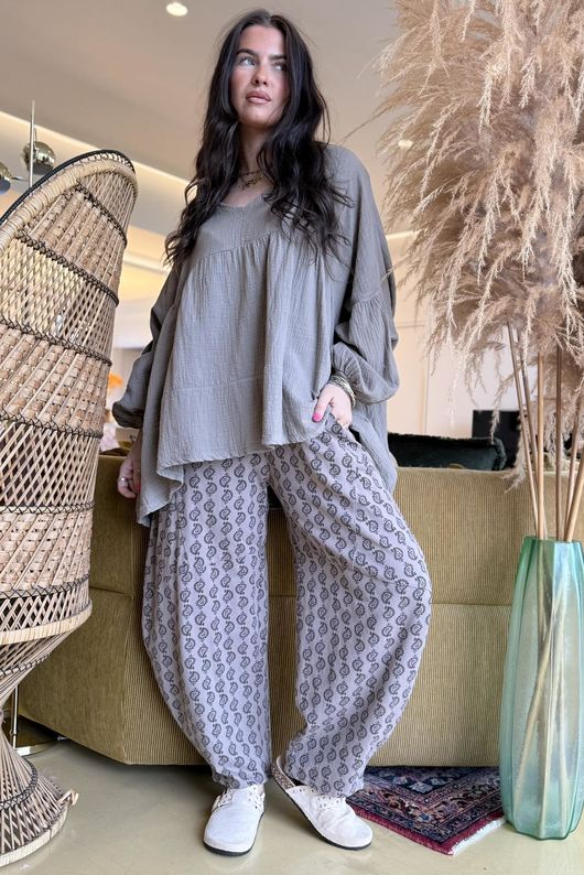 Suri Cushion Cotton Artist Smock Mocha /15=